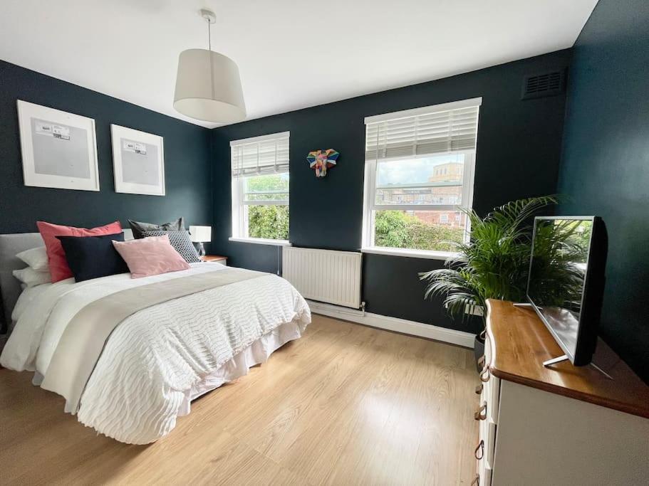 *New* Beautiful 2 Bedroom House In Central Location London Eksteriør bilde