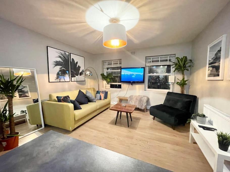*New* Beautiful 2 Bedroom House In Central Location London Eksteriør bilde